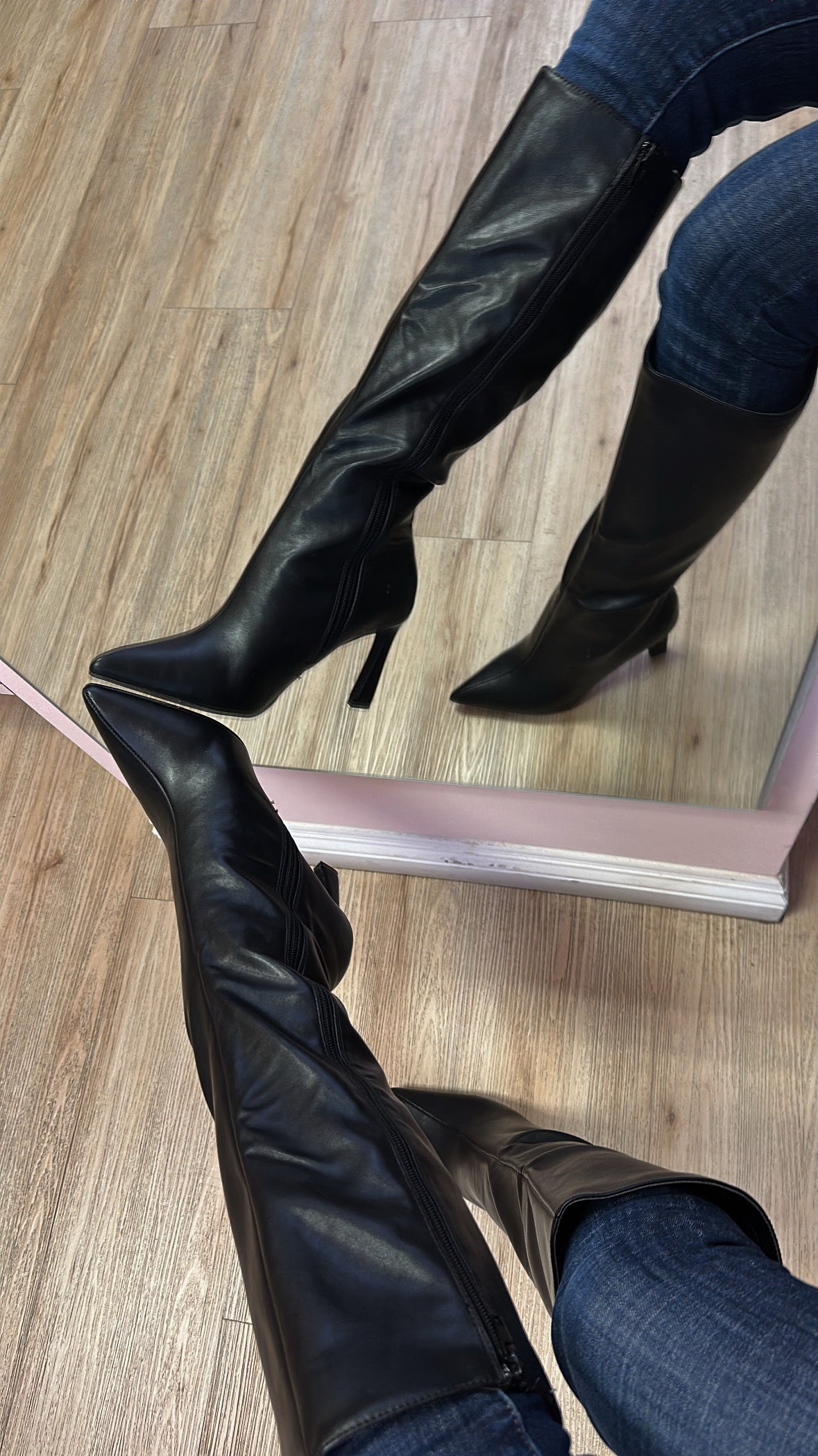 AMY POINTED TOE BOOTS