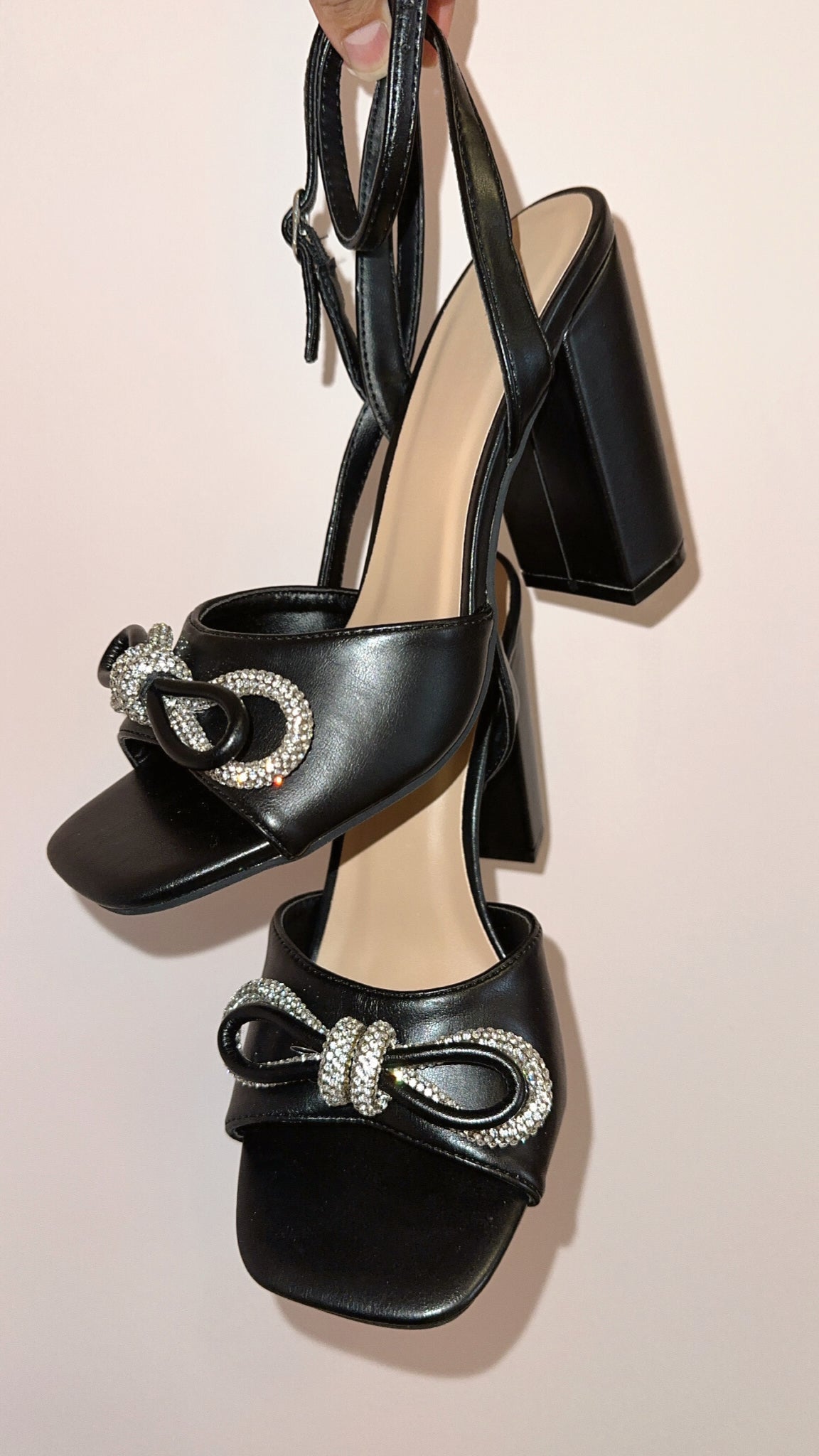 BOW EMBELLISHED BLOCK HEELS