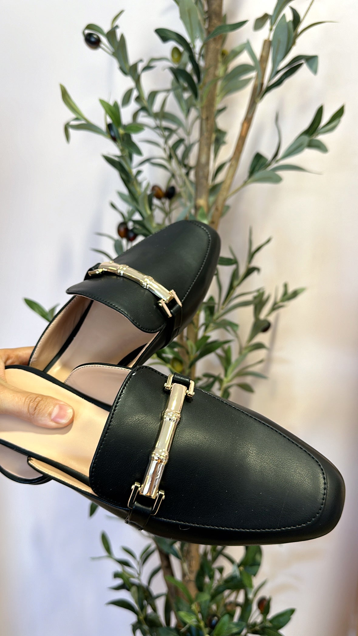 CELIA MULE LOAFERS