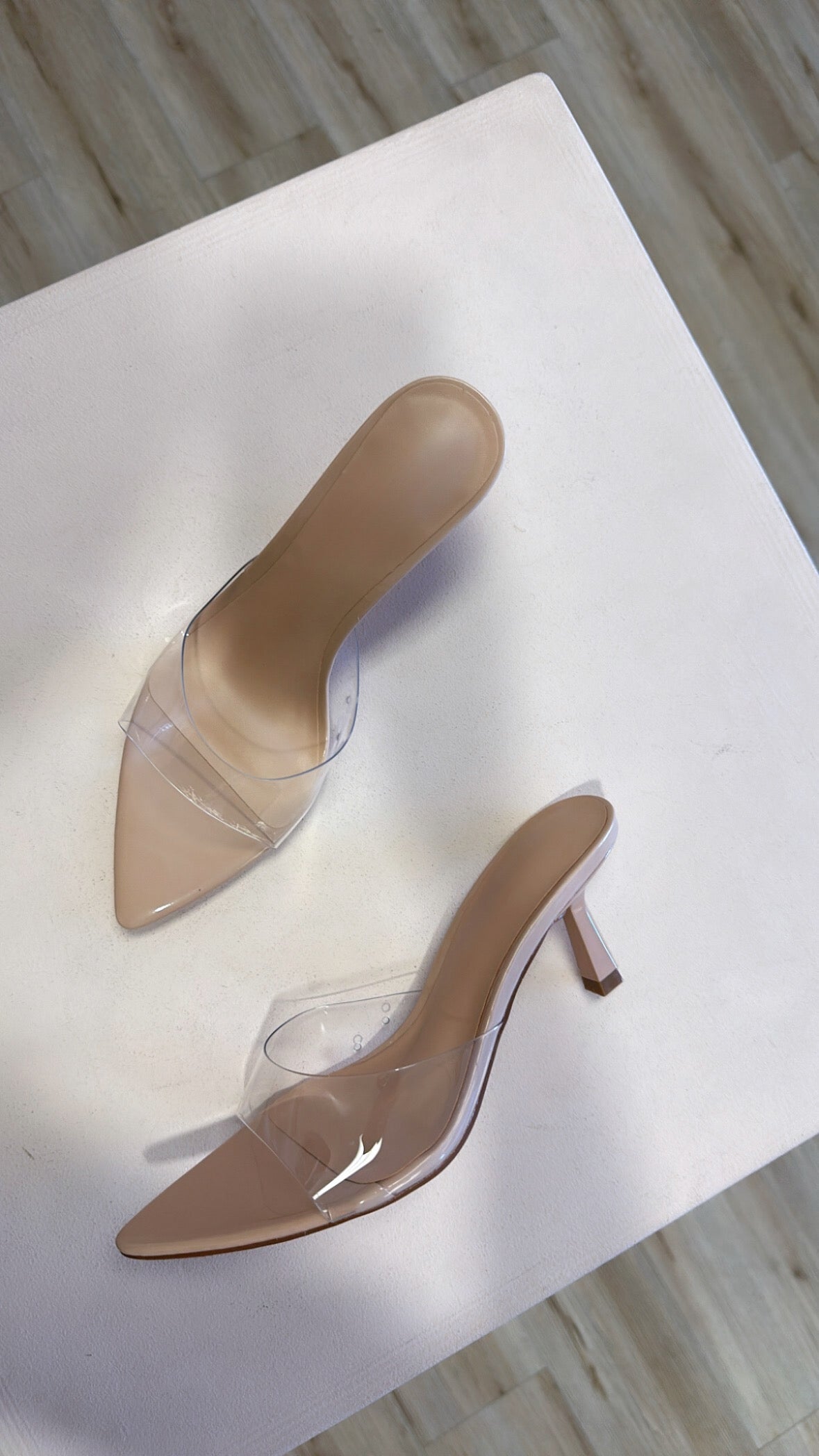 KATY POINTED TOE MID HEELS