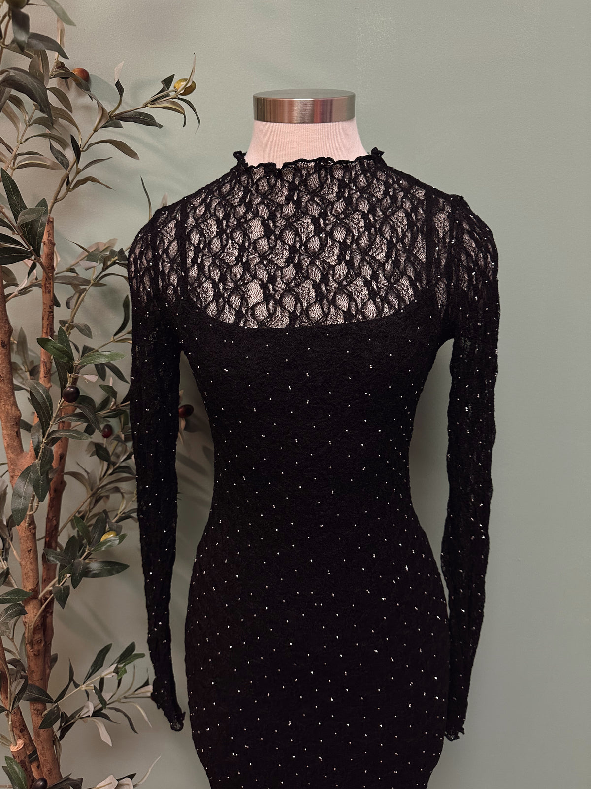 MIDNIGHT SPARKLE LACE DRESS