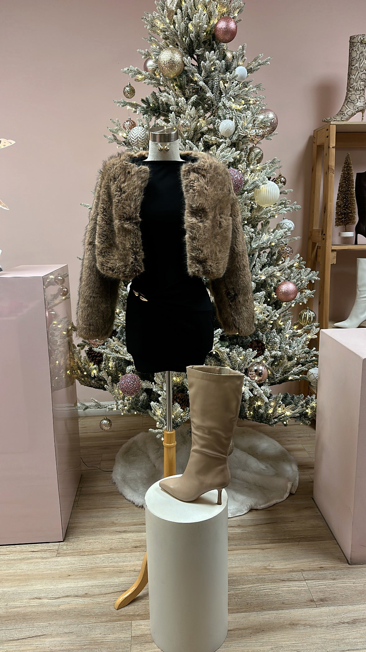 NEW YEAR’S FUR COAT