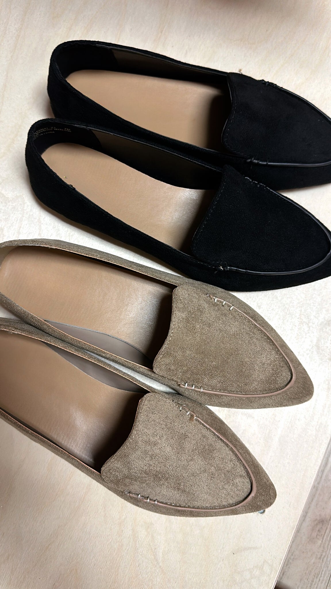 CORPORATE GIRLY POINTED TOE FLATS