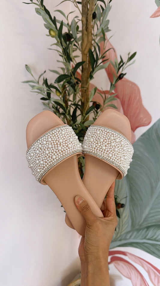 ARA PEARL EMBELLISHED SLIDES