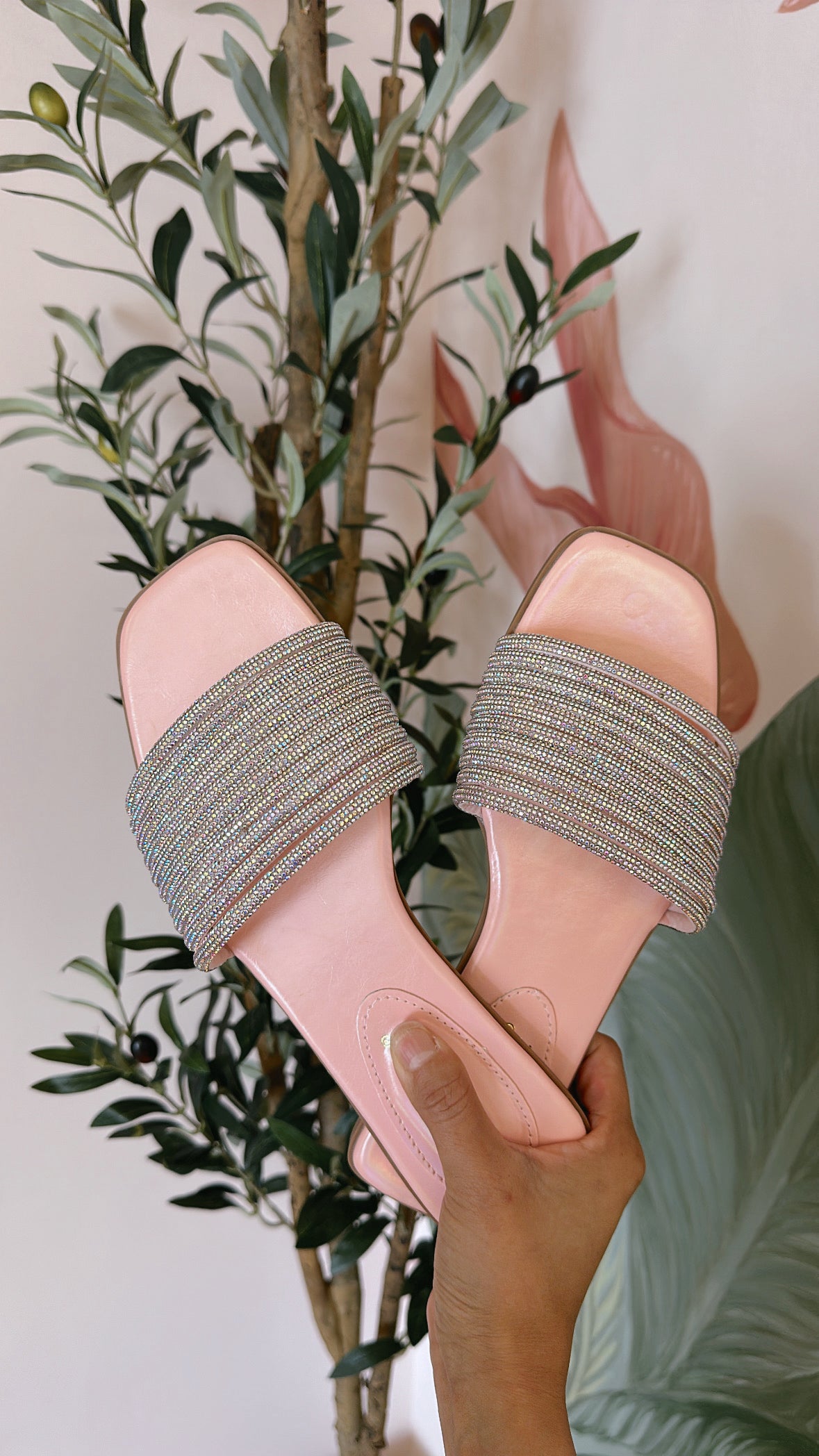 RHINESTONE EMBELLISHED SANDALS