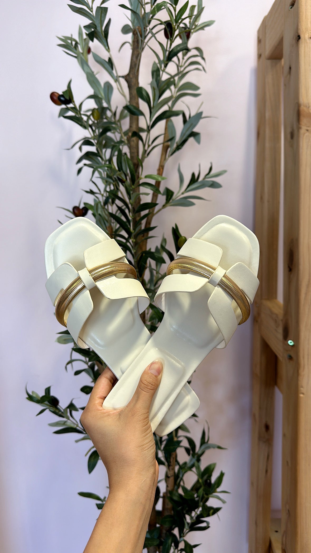ATHENA GOLD RING H SANDALS