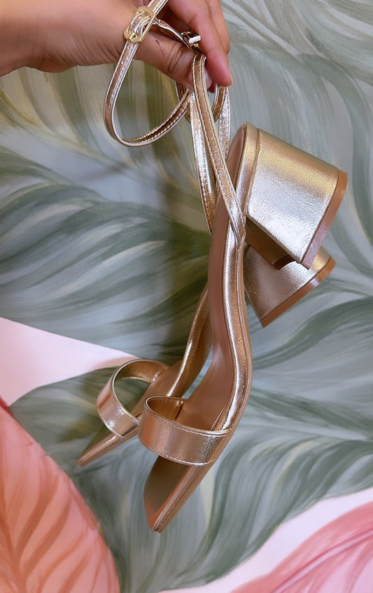ALEXX SQUARE TOE BLOCK HEEL SANDALS