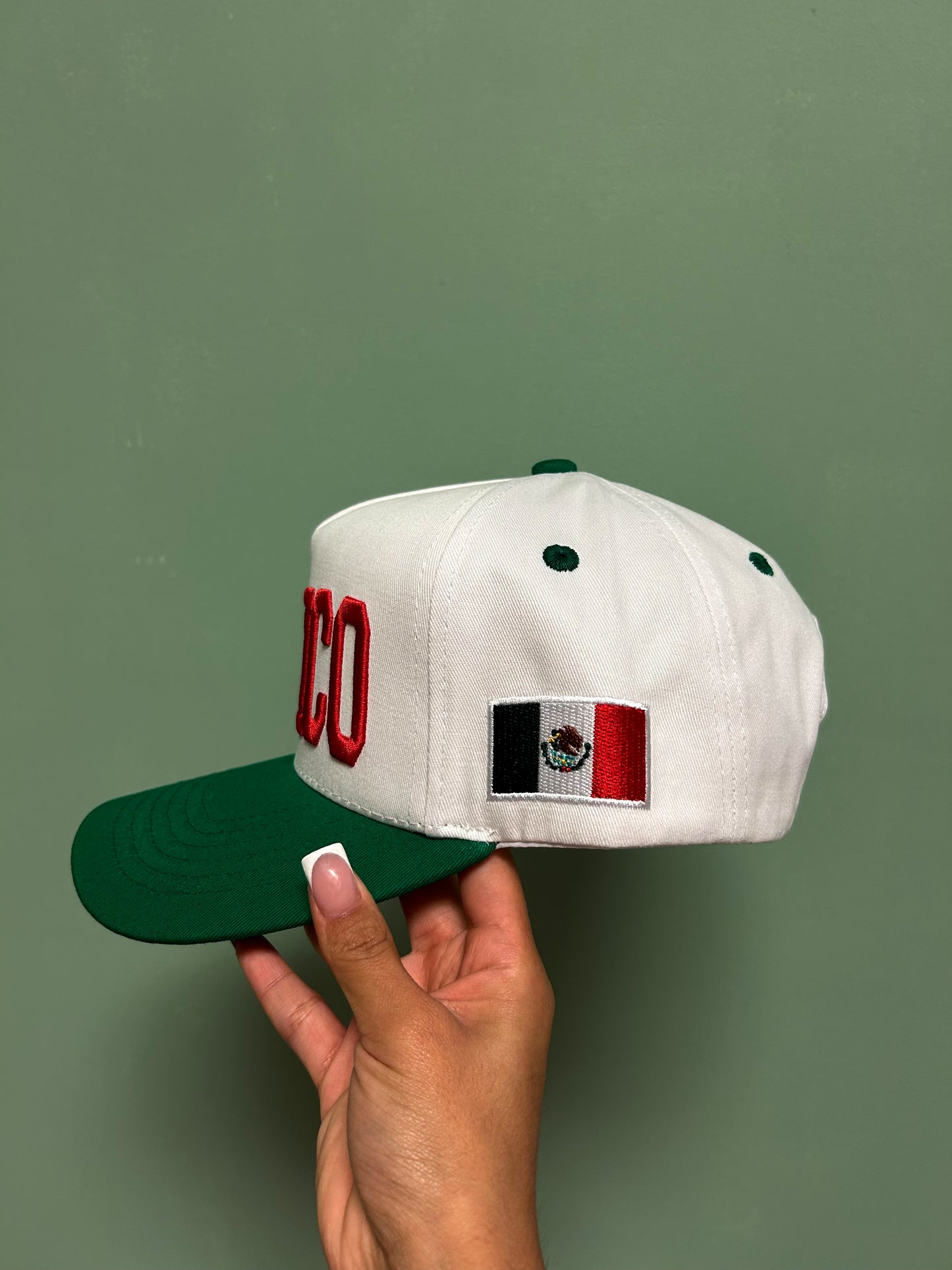 EL TRI FOREVER HAT (WHITE)