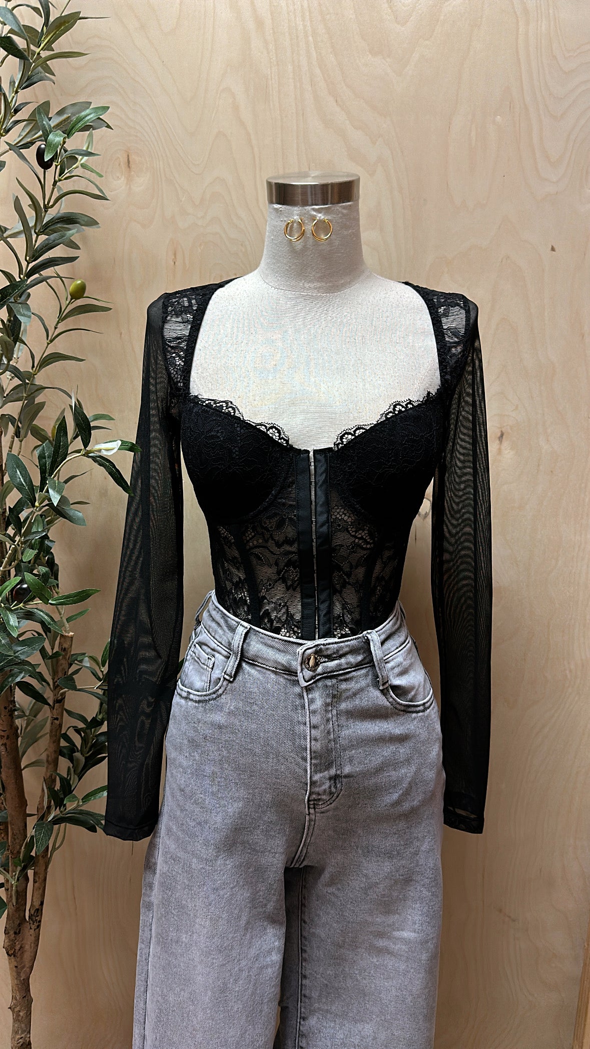 DAÑO LACE TOP