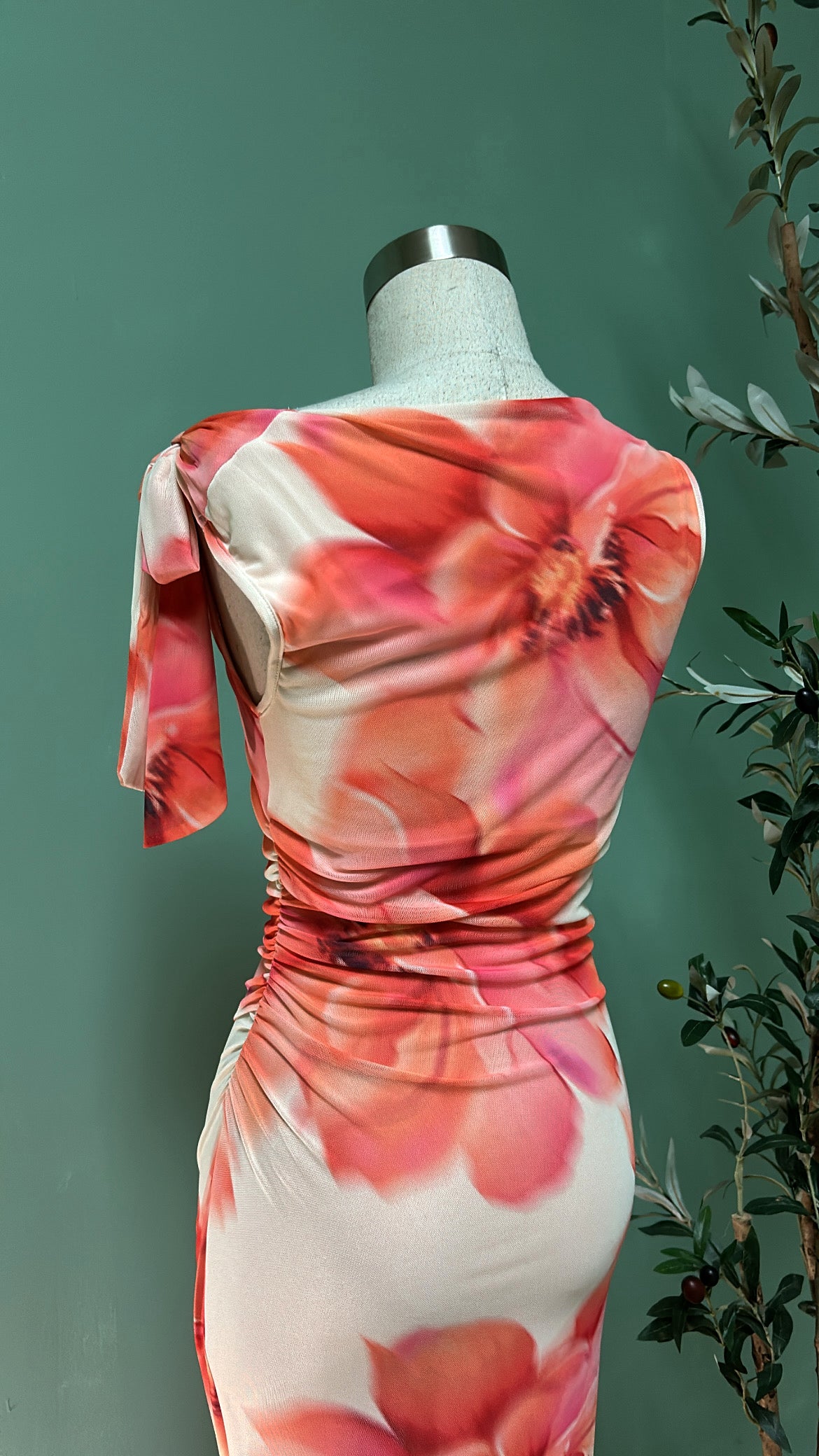SOUL TIES MAXI