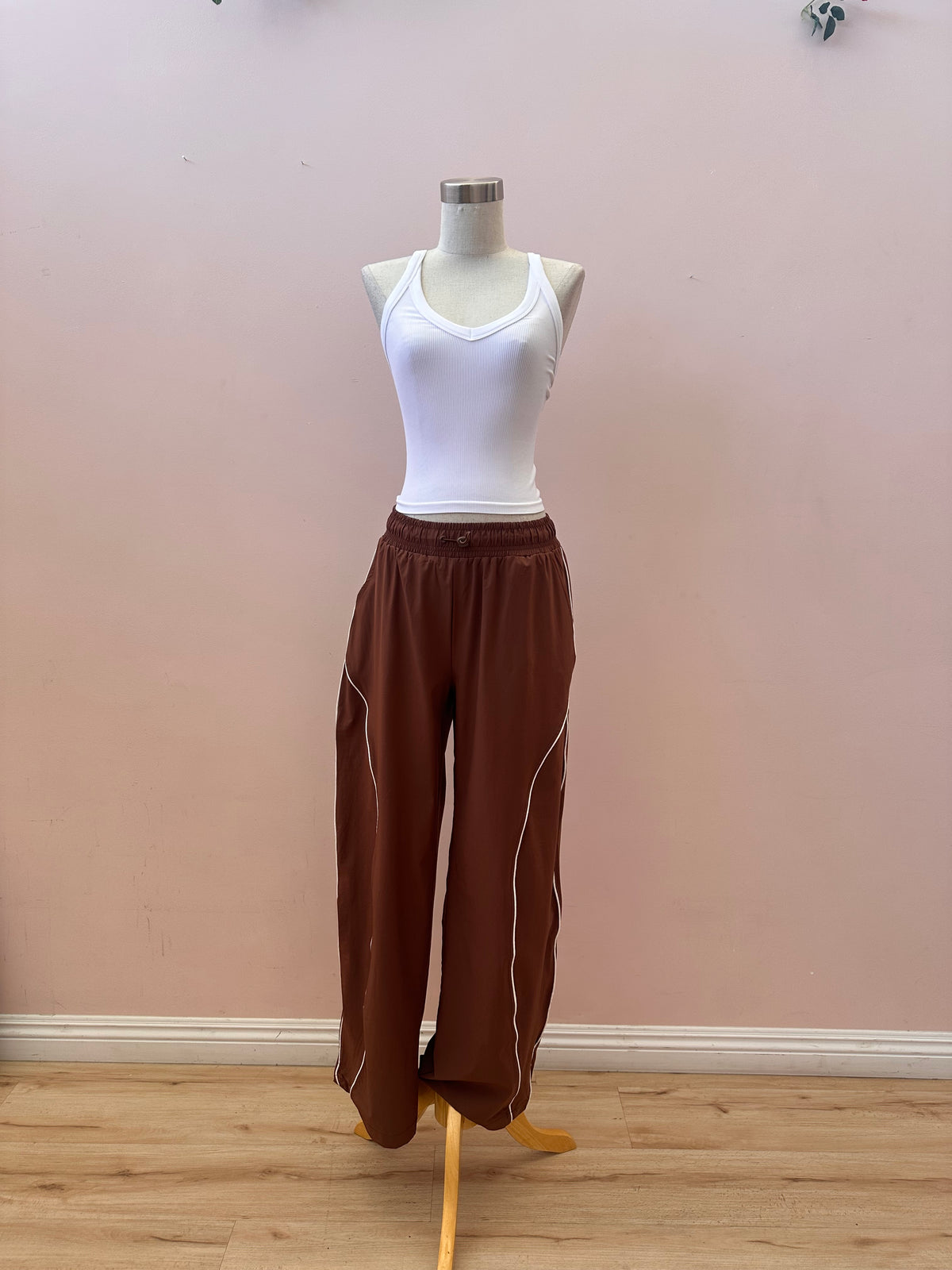 LOUNGE TO IMPRESS PANTS RUST