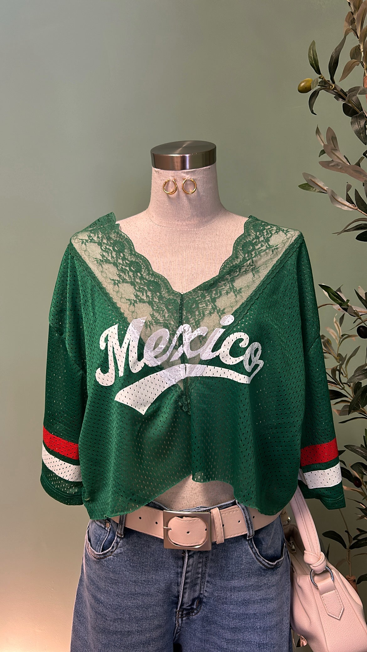 FAMILIA, FUTBOL, & MÉXICO  CROPPED JERSEY