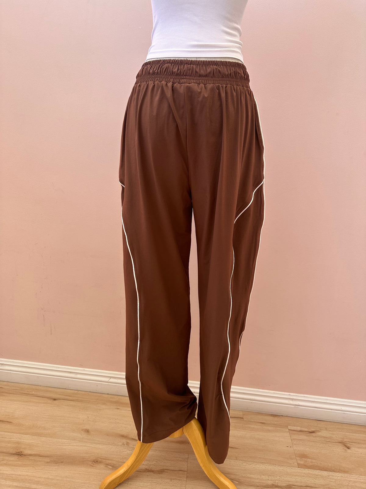 LOUNGE TO IMPRESS PANTS RUST