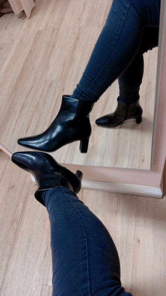 ZARA SQUARE TOE BOOTIES
