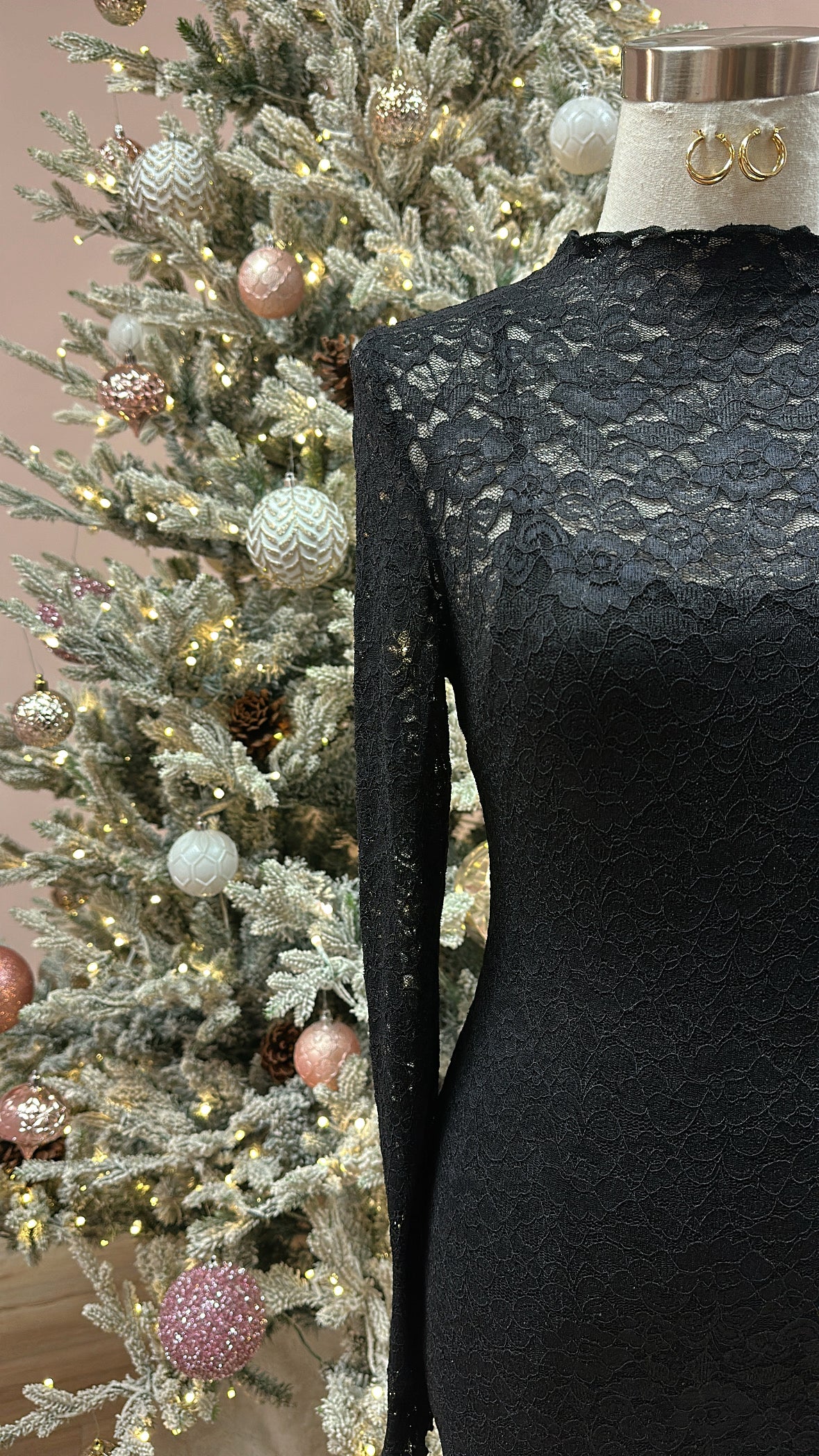 MIDNIGHT MAGIC LACE DRESS