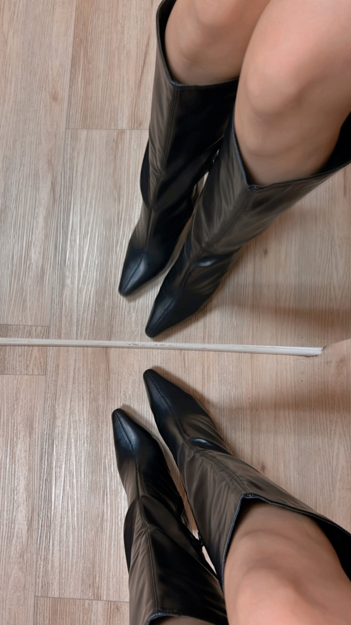 VALERIE POINTED TOE BOOTS