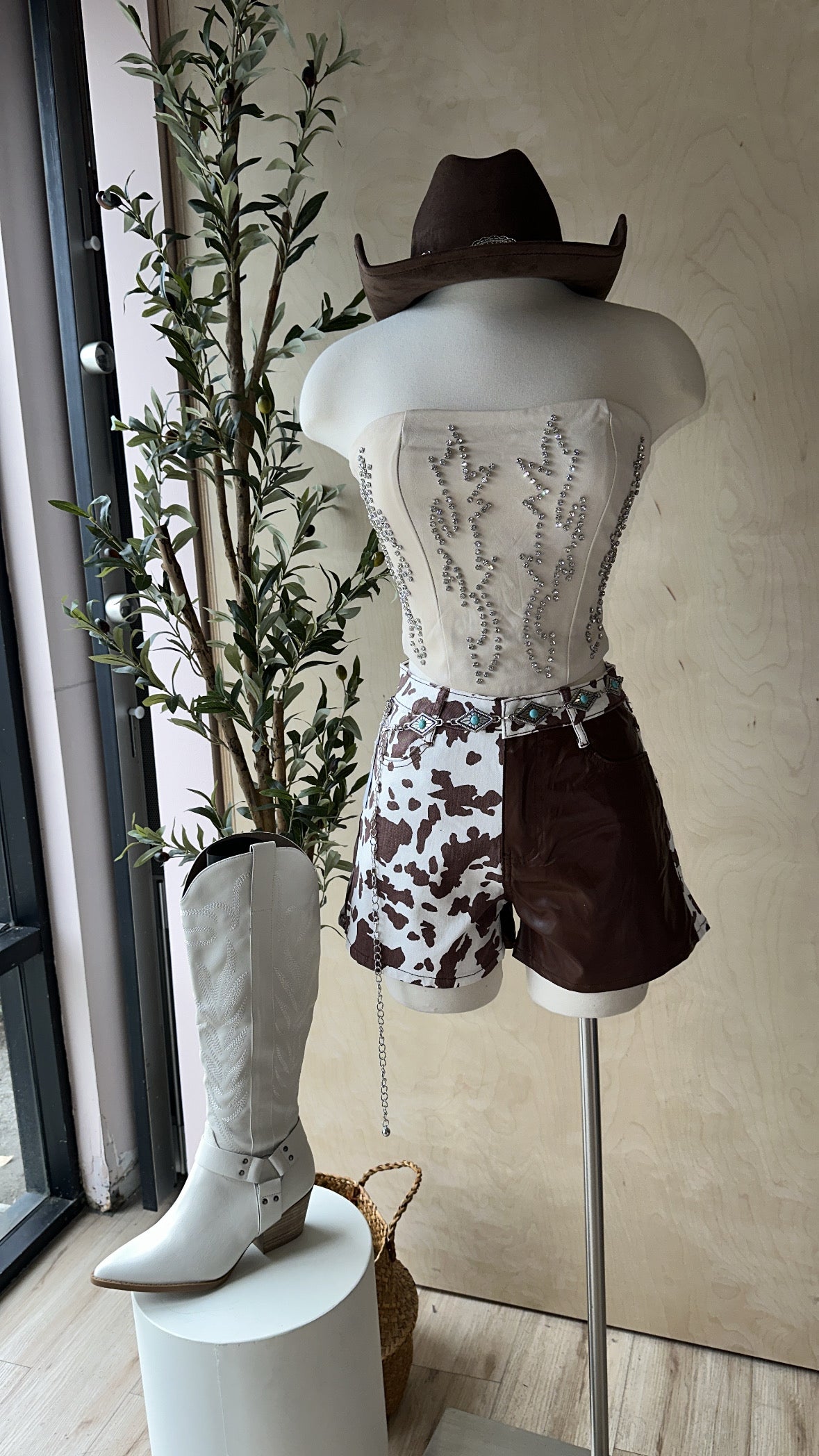 Sweet Honey Print Shorts