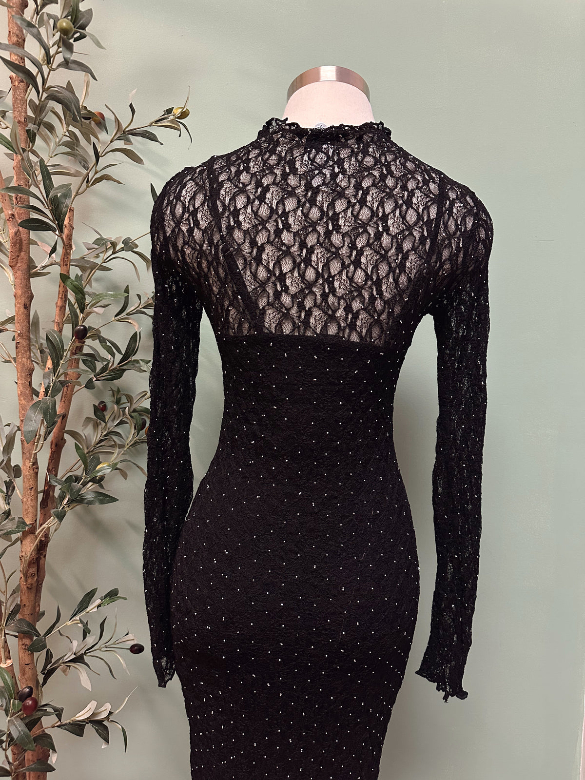 MIDNIGHT SPARKLE LACE DRESS