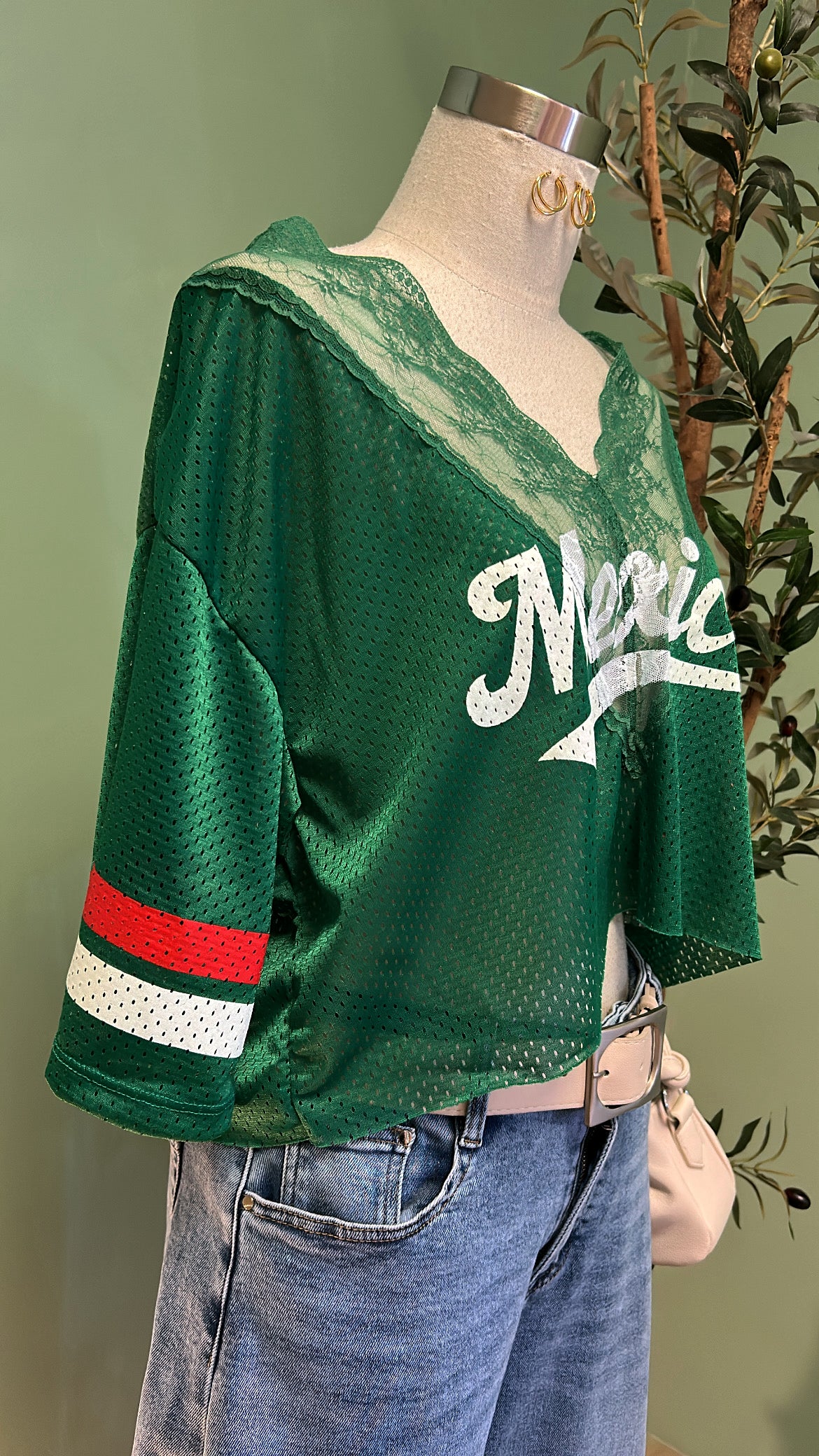 FAMILIA, FUTBOL, & MÉXICO  CROPPED JERSEY