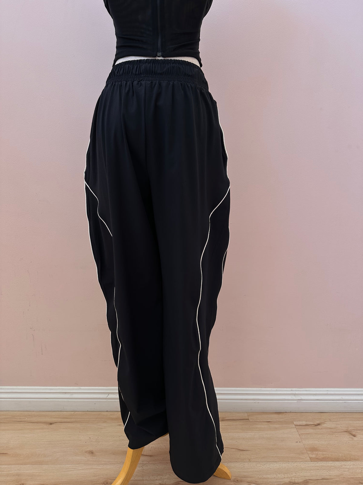 LOUNGE TO IMPRESS PANTS BLACK