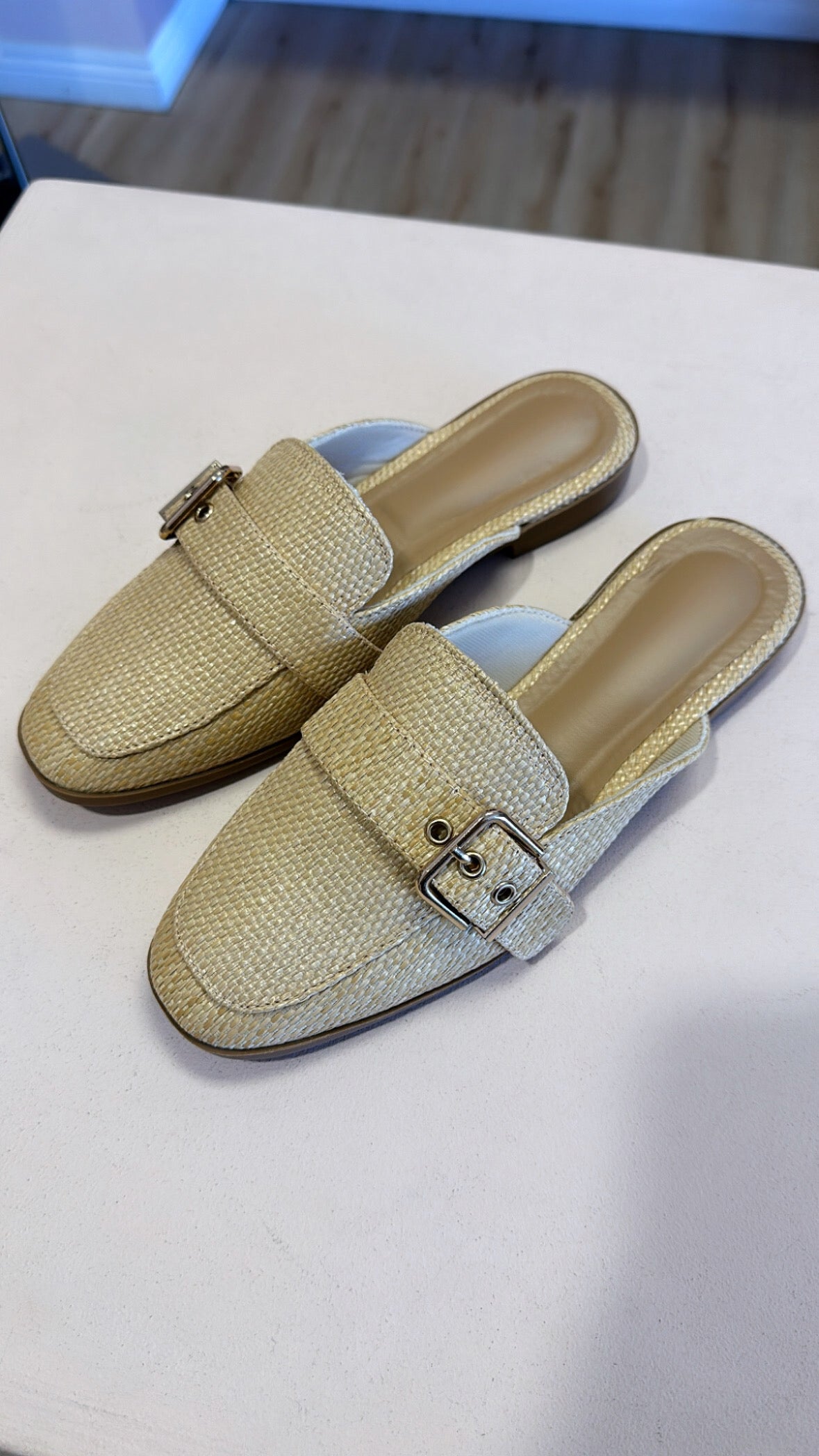 AMORA LOAFER MULES