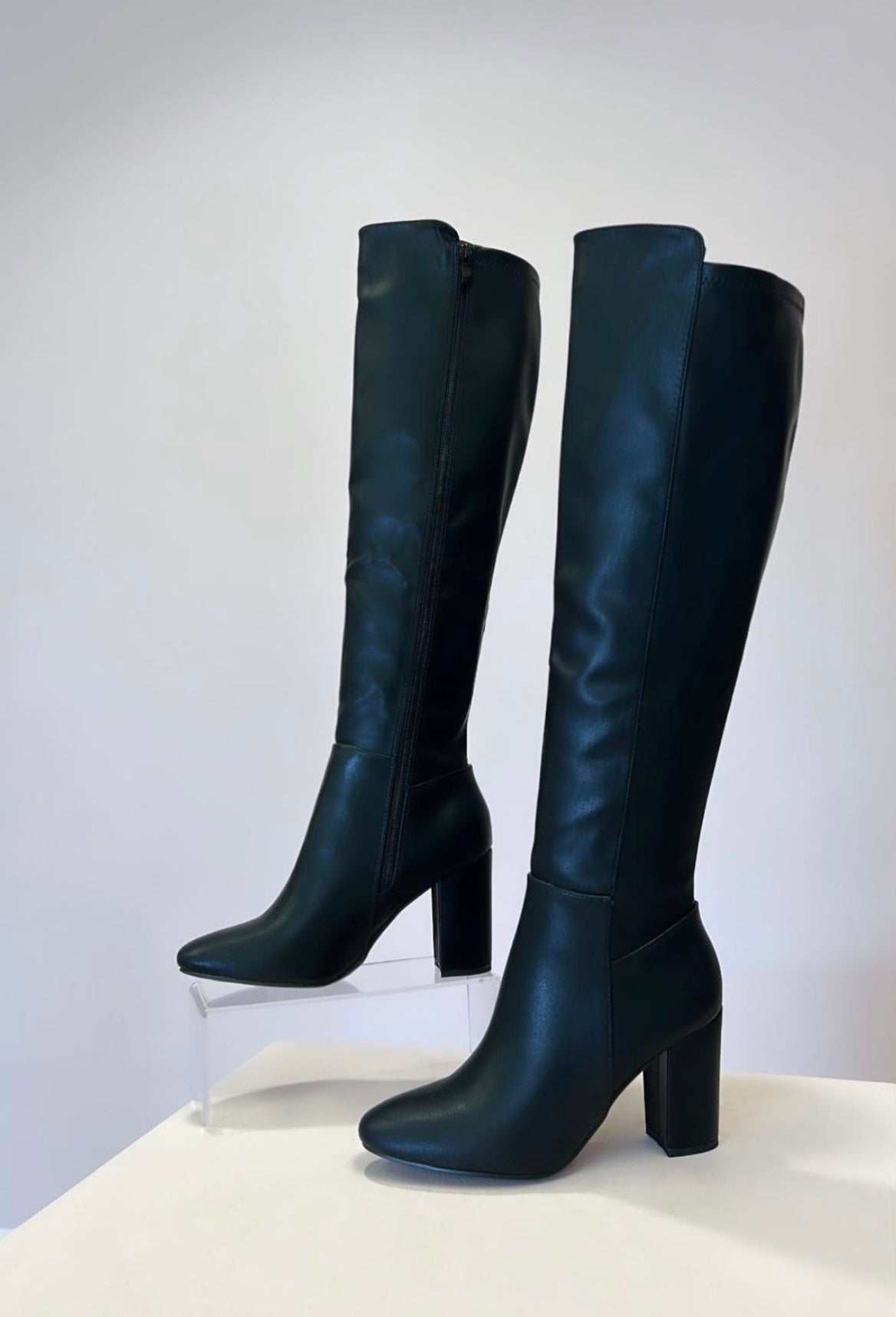 AIRINA KNEE HIGH BLOCK HEEL BOOTS