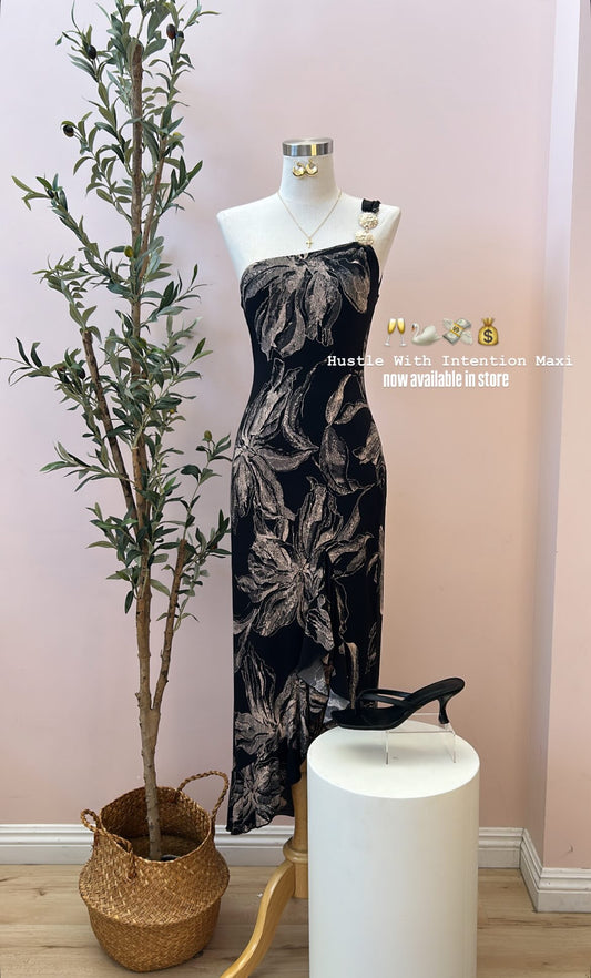 HUSTLE WITH INTENTION MAXI