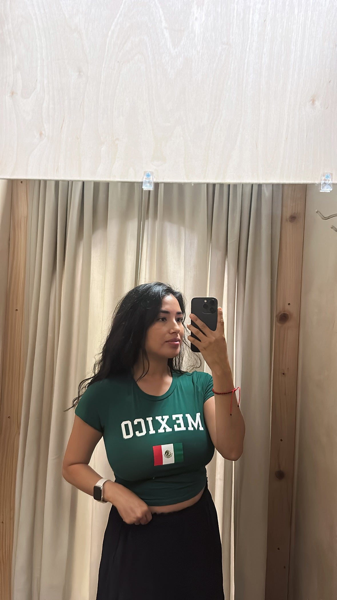 LATINA BADDIE BABY TEE