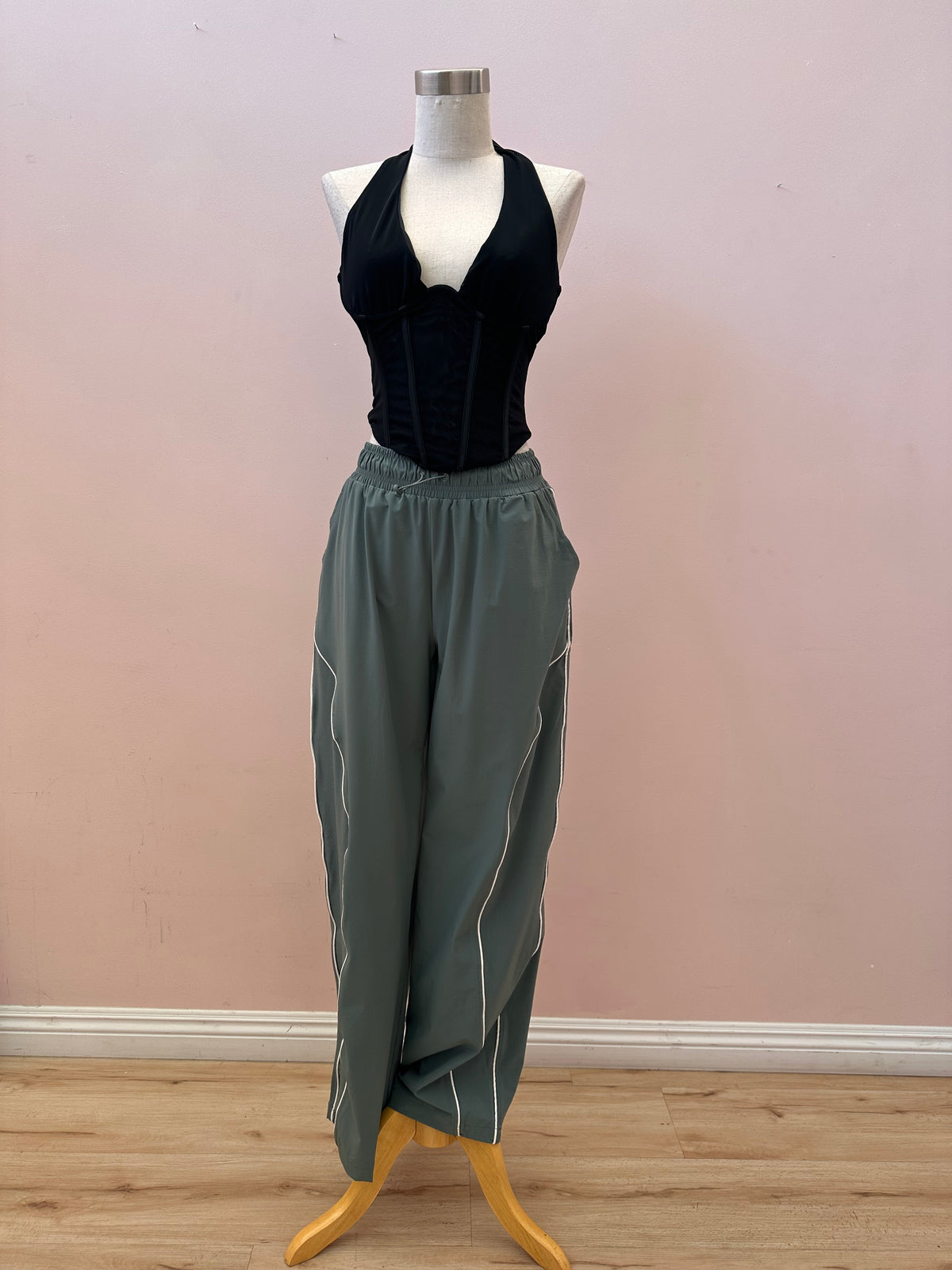 LOUNGE TO IMPRESS PANTS SAGE