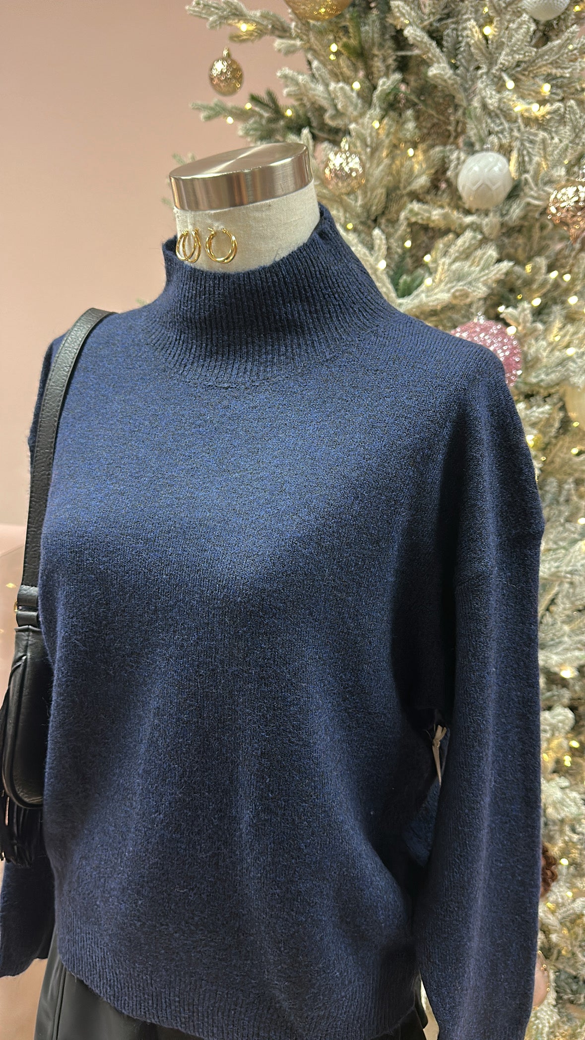 FEELING FROSTY SWEATER