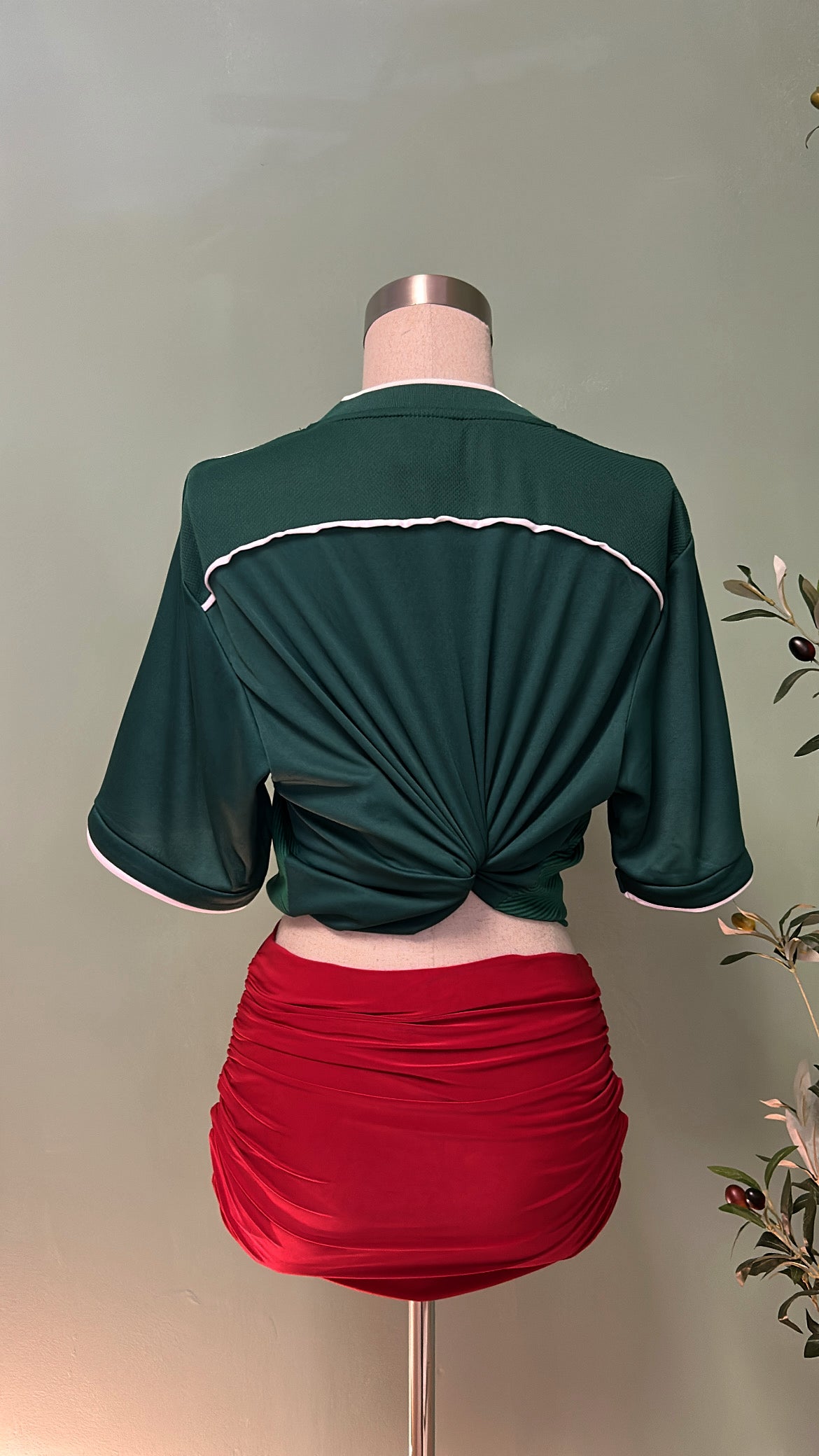 SOFT & FESTIVE HIGH WAIST MINI SKIRT (RED)