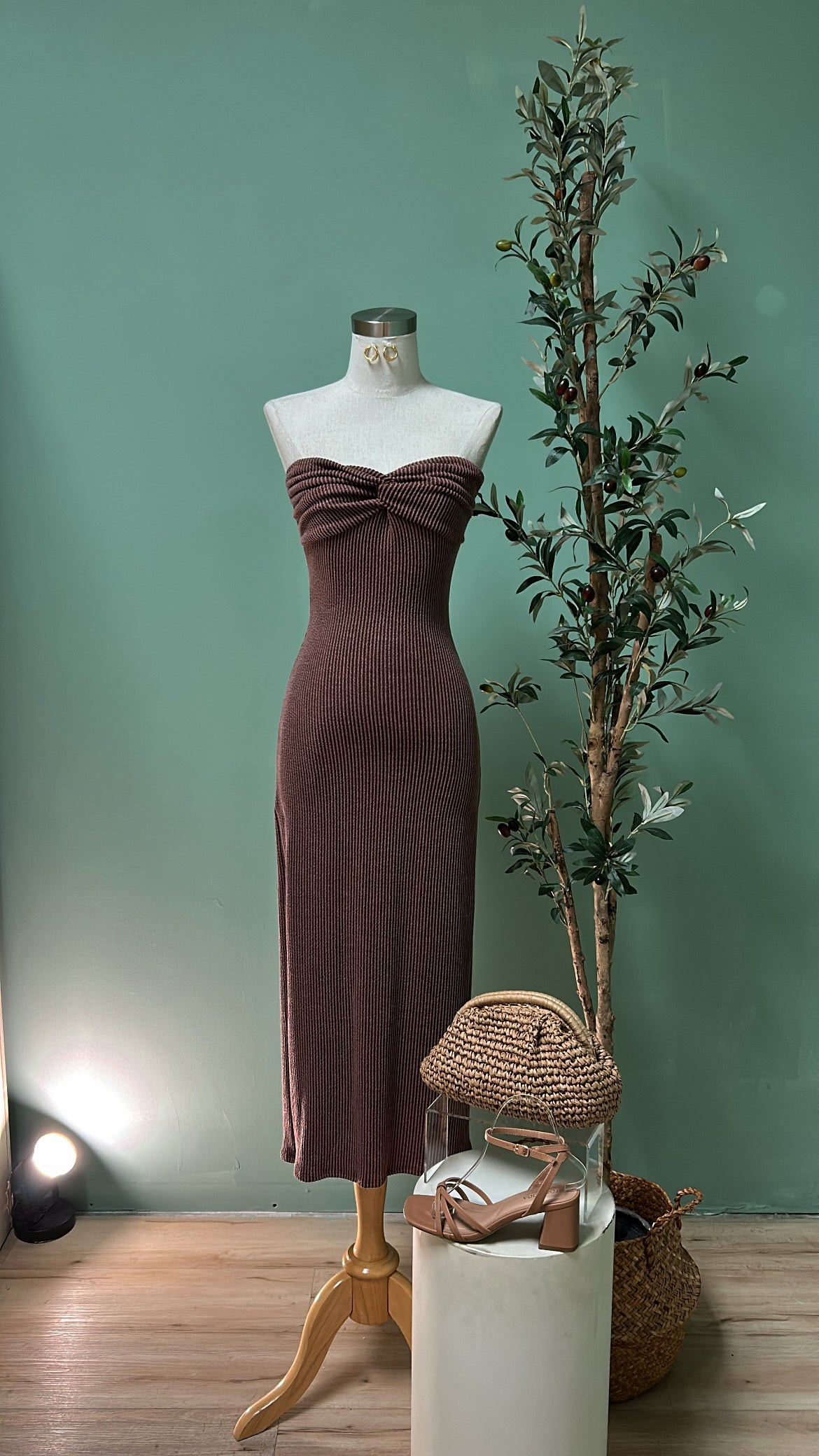 KISS & TELL TUBE MIDI