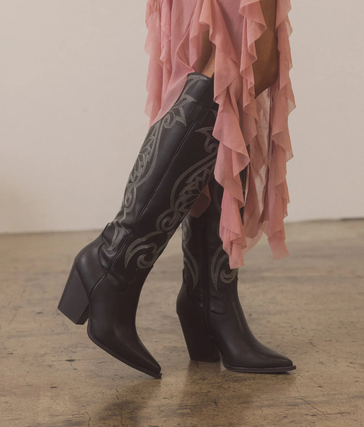 LA PUERTA NEGRA KNEE HIGH WESTERN BOOTS