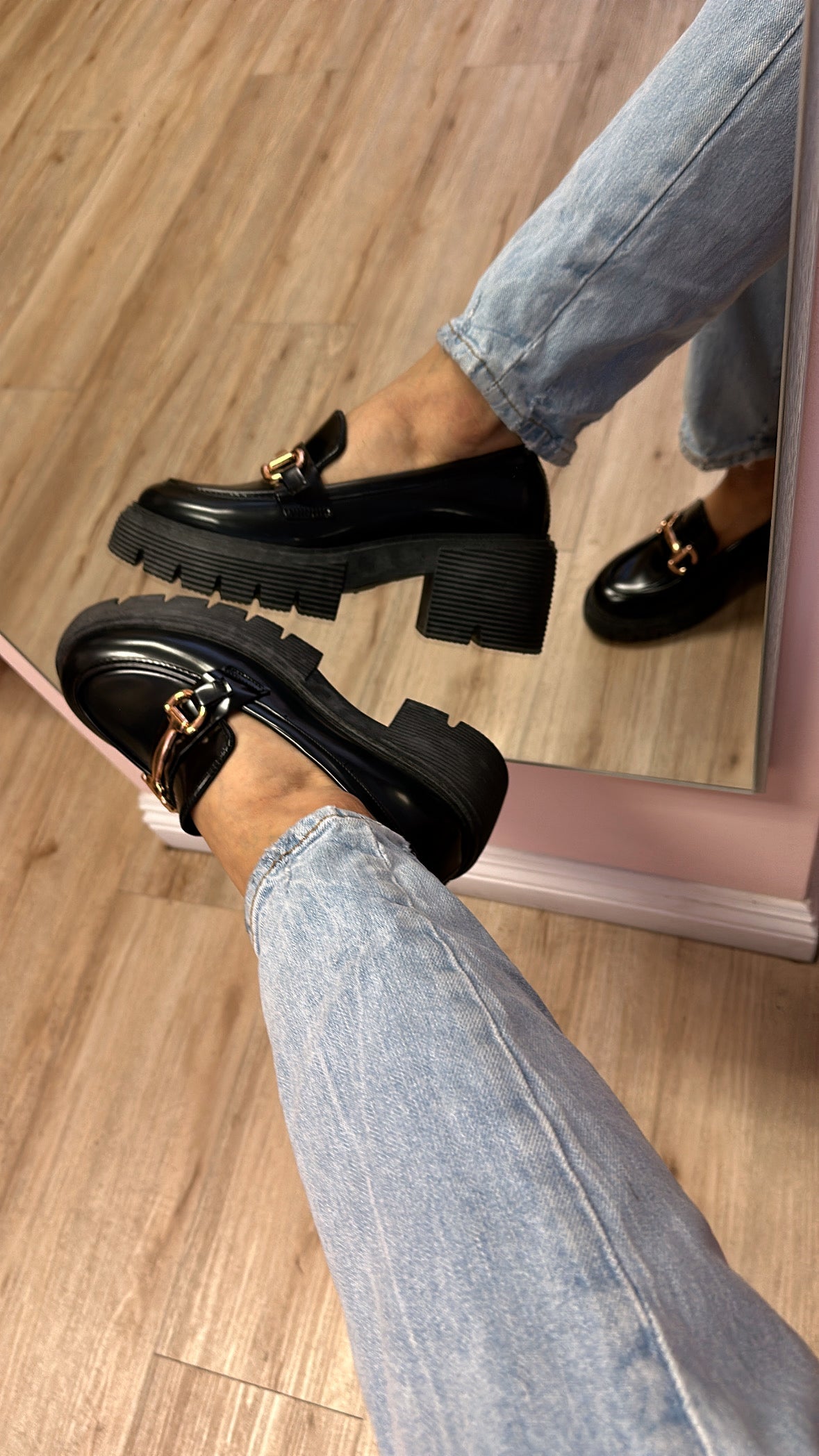 WORK GIRLY PLATFORM LOAFERS