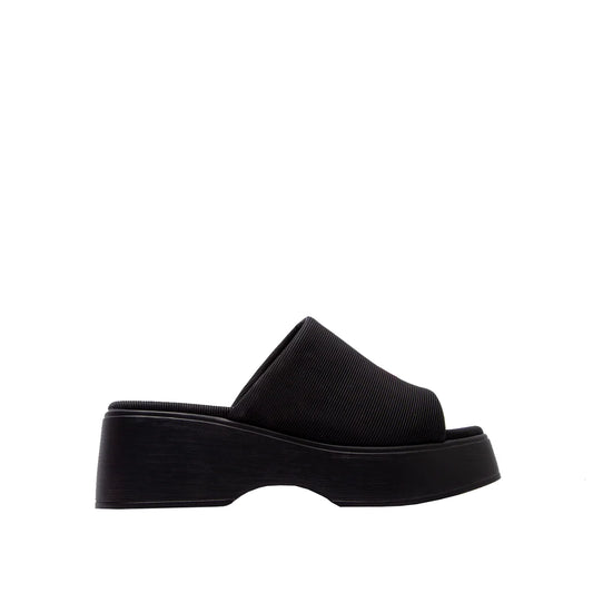 WEDGE SANDAL