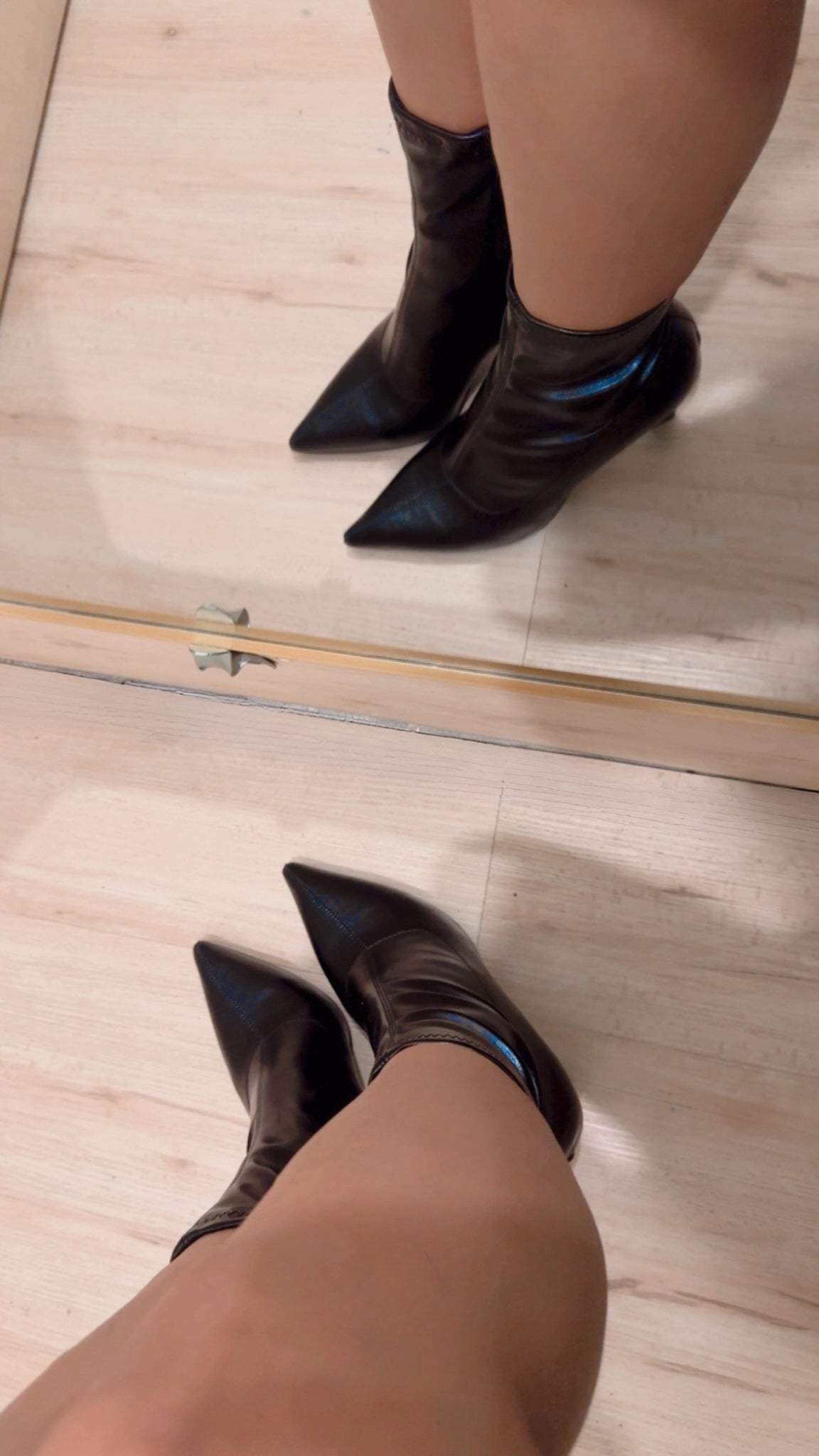 MARILYN POINTED TOE BOOTIES (PU)
